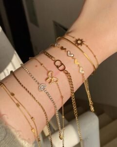 timeless beauty, wrapped around your wrist